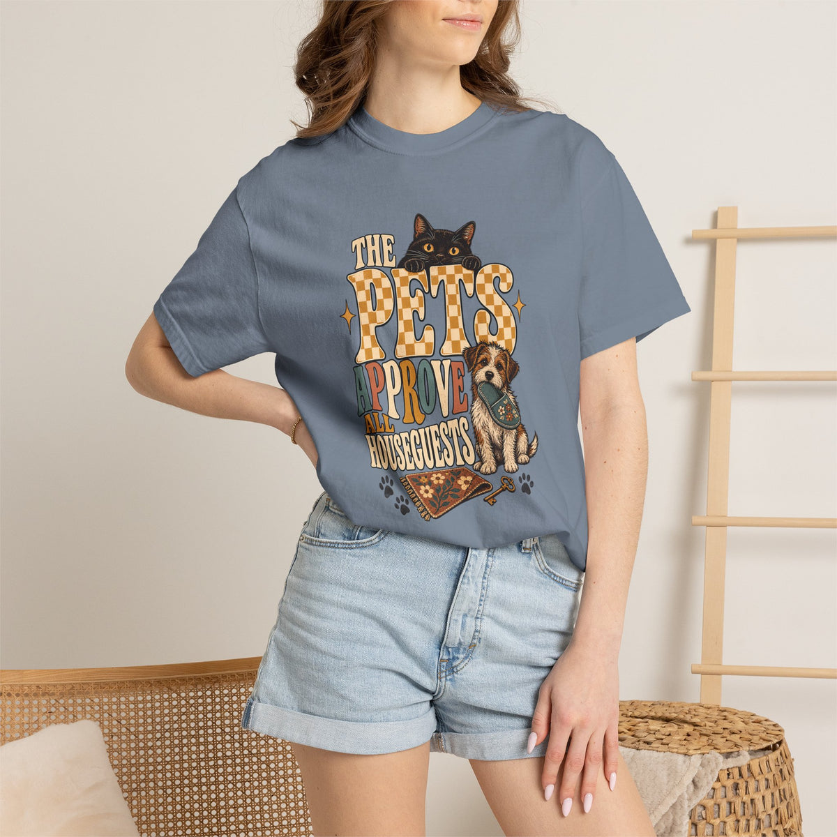The Pets Approve All Houseguests T-Shirt – Funny Dog & Cat Lover Tee