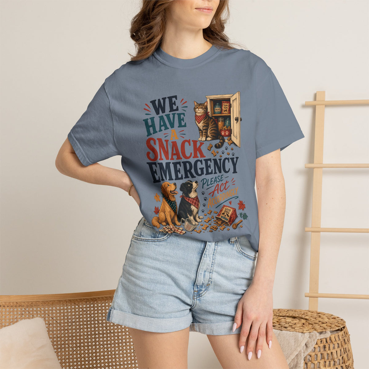 We Have a Snack Emergency – Funny Dog & Cat T-Shirt
