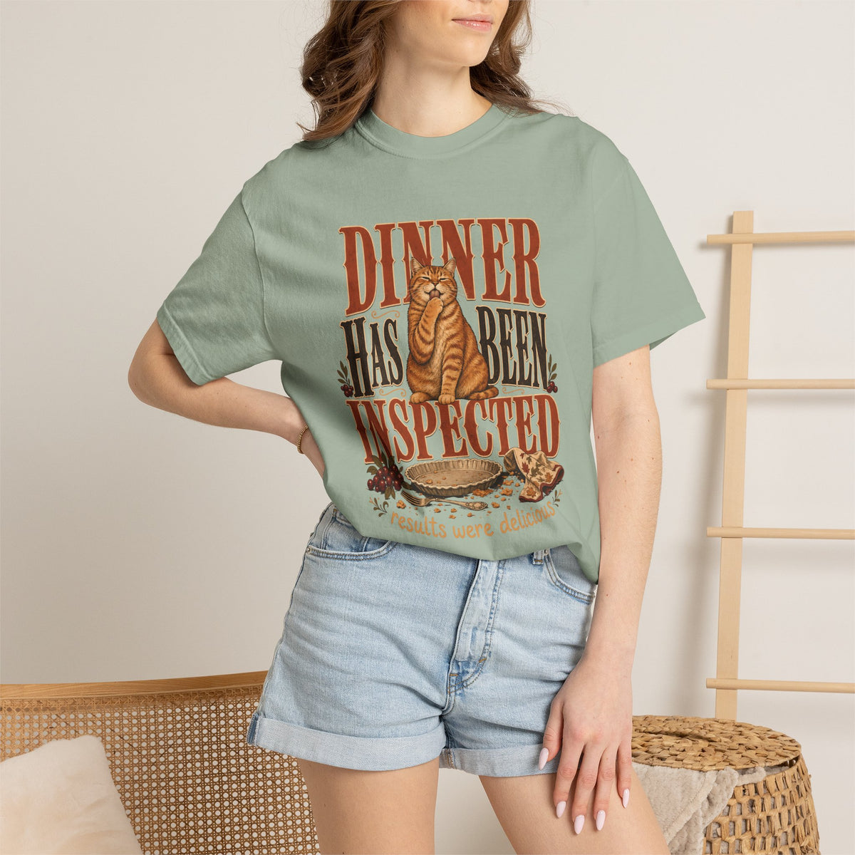 Dinner Has Been Inspected T-Shirt – Funny Cat Thanksgiving & Fall Tee