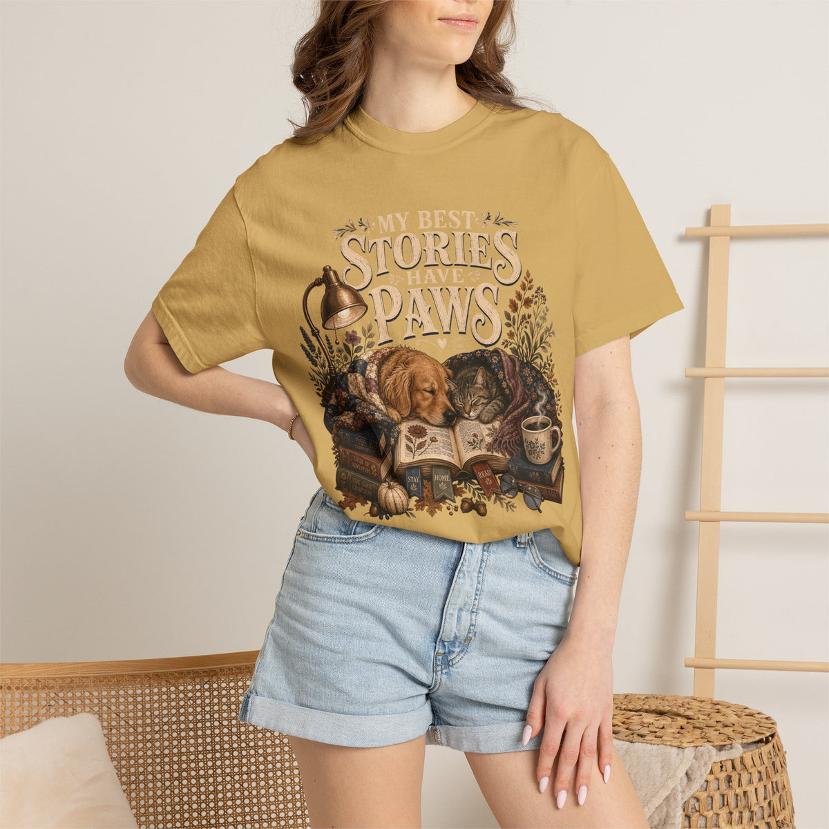 My Best Stories Have Paws – Book Lover Dog & Cat T-Shirt