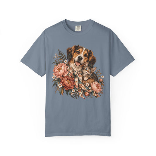 Floral Puppy & Kitten T-Shirt – Vintage Botanical Dog & Cat Lover Tee