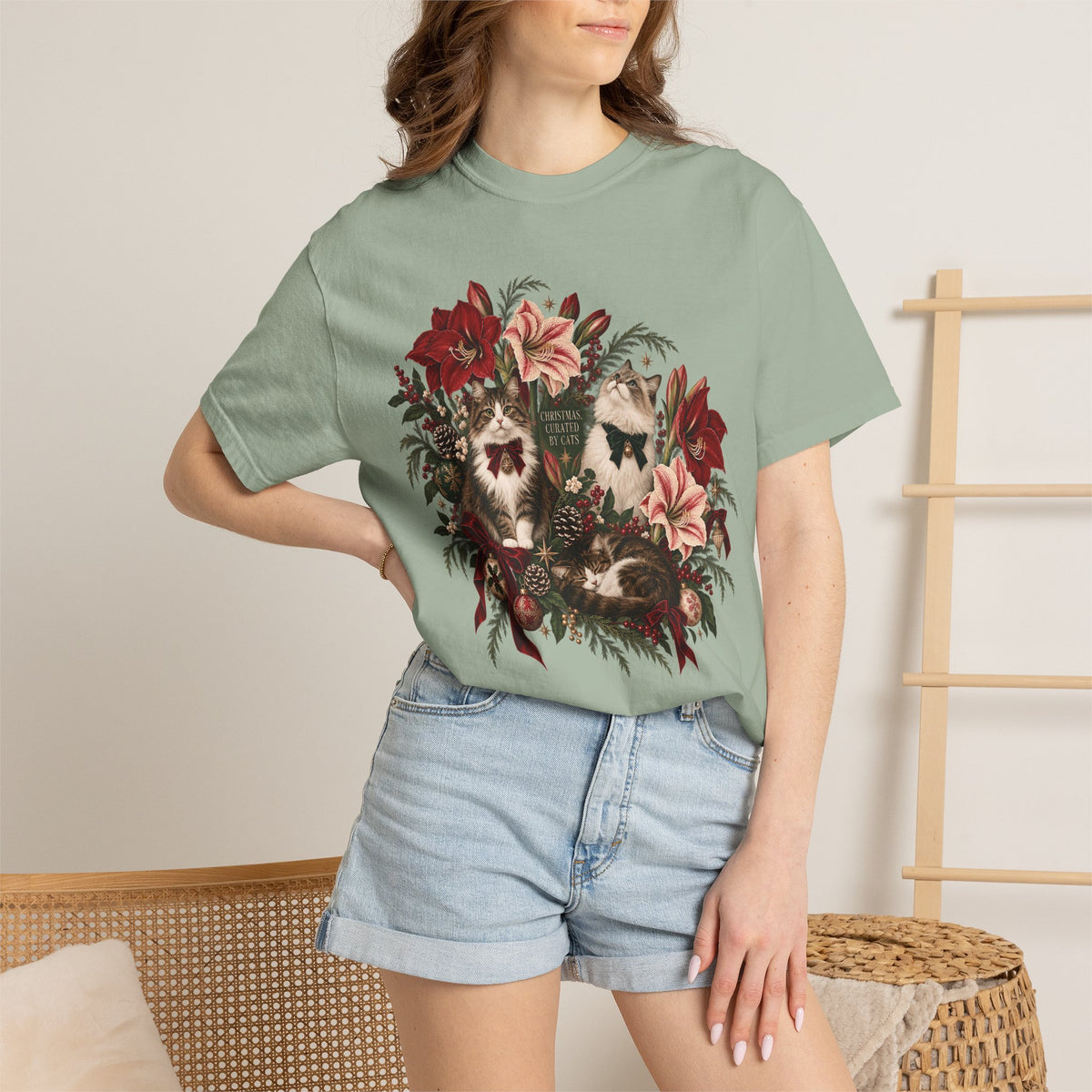 Christmas Curated by Cats T-Shirt – Elegant Vintage Christmas Cat Tee