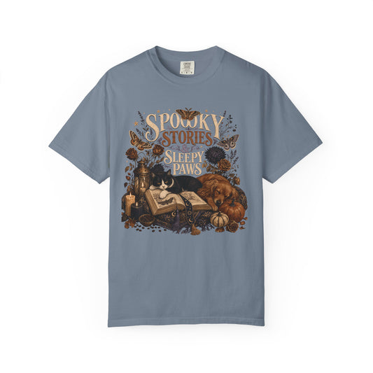 Spooky Stories & Sleepy Paws – Cozy Book Lover Pet T-Shirt