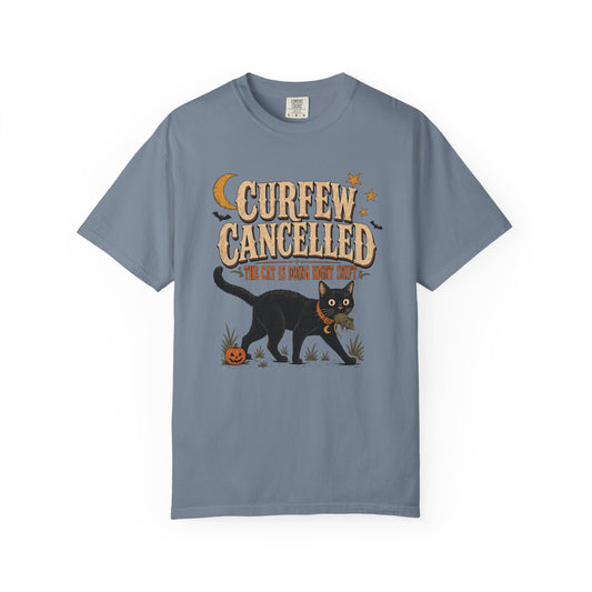 Curfew Cancelled Cat T-Shirt – Funny Halloween Cat Lover Tee