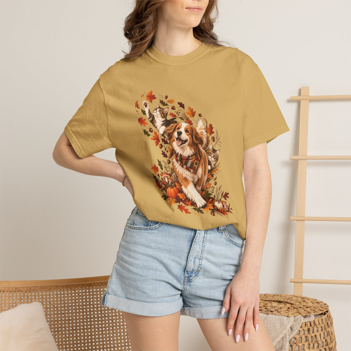 Autumn Paws T-Shirt – Dog & Cats Fall Pet Lover Tee
