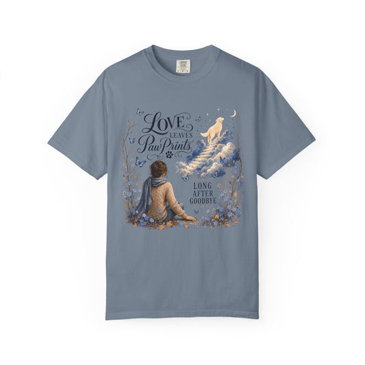 Love Leaves Paw Prints – Pet Memorial T-Shirt | Dog Loss Remembrance Gift