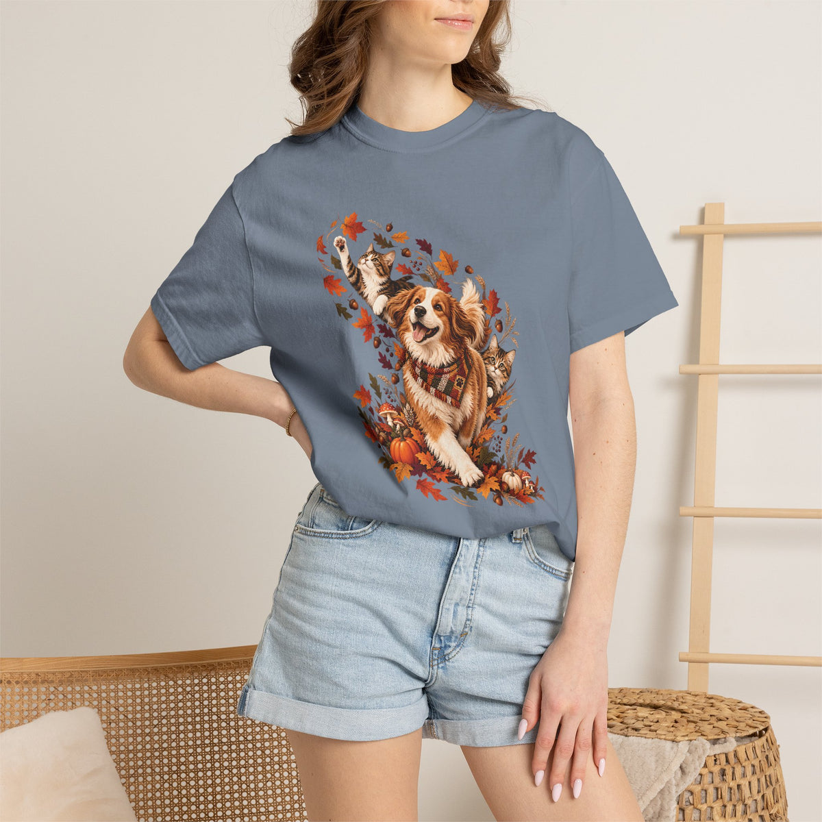 Autumn Paws T-Shirt – Dog & Cats Fall Pet Lover Tee