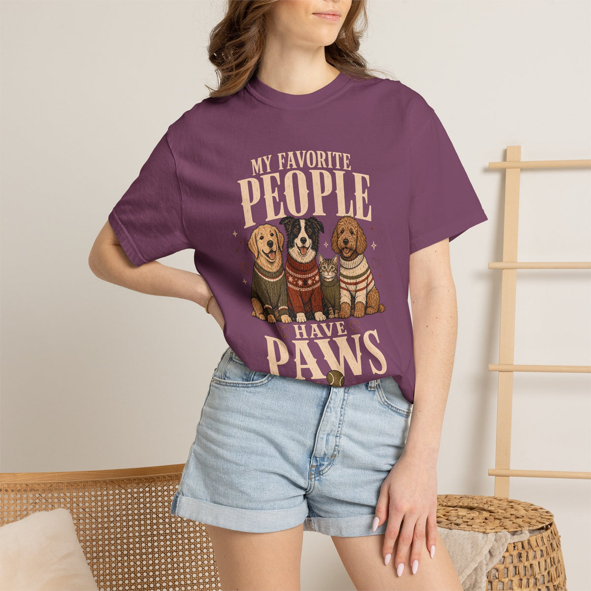 "My Favorite People Have Paws" T-Shirt – Golden Retriever, Border Collie, Cat & Doodle in Sweaters