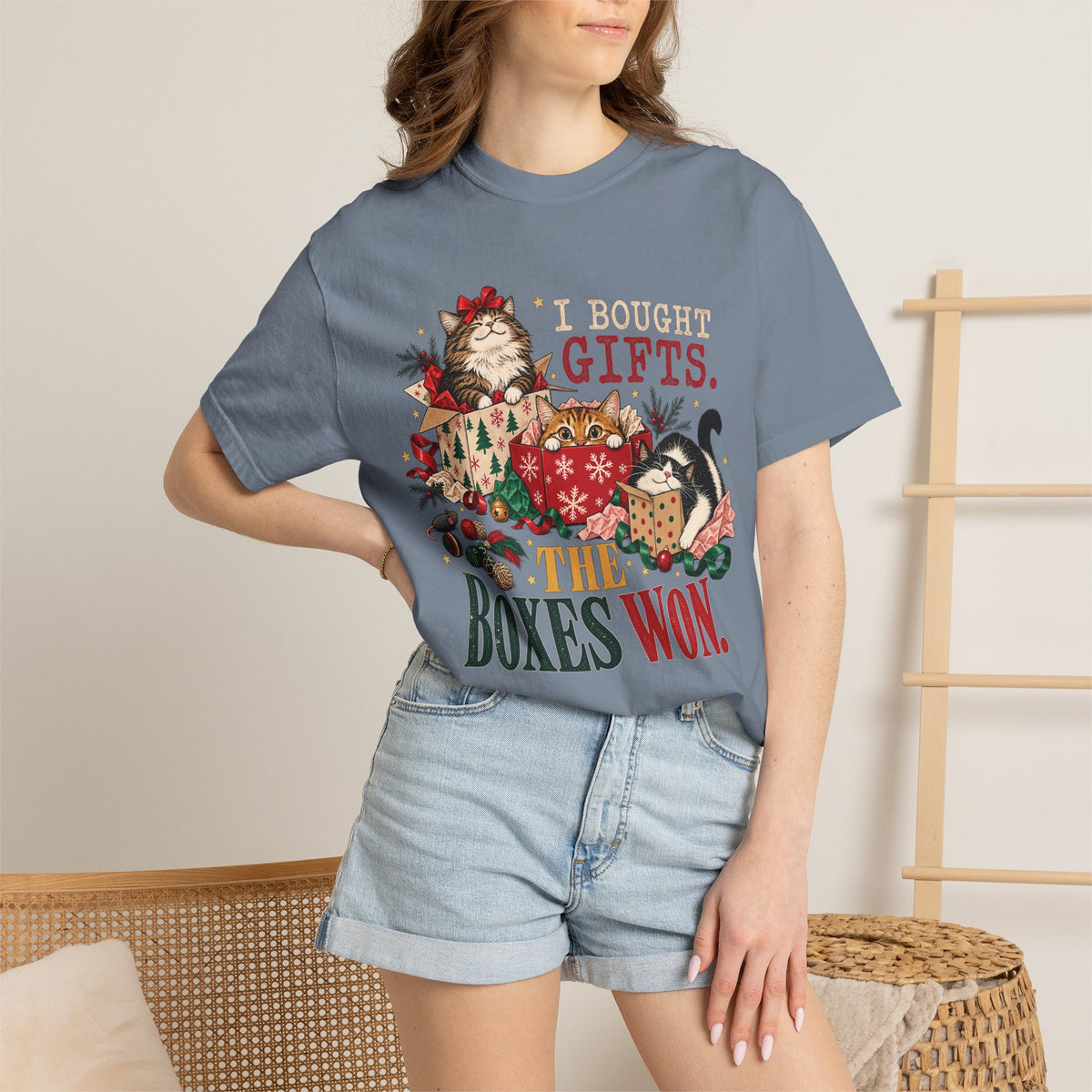 I Bought Gifts The Boxes Won T-Shirt – Funny Christmas Cat Tee
