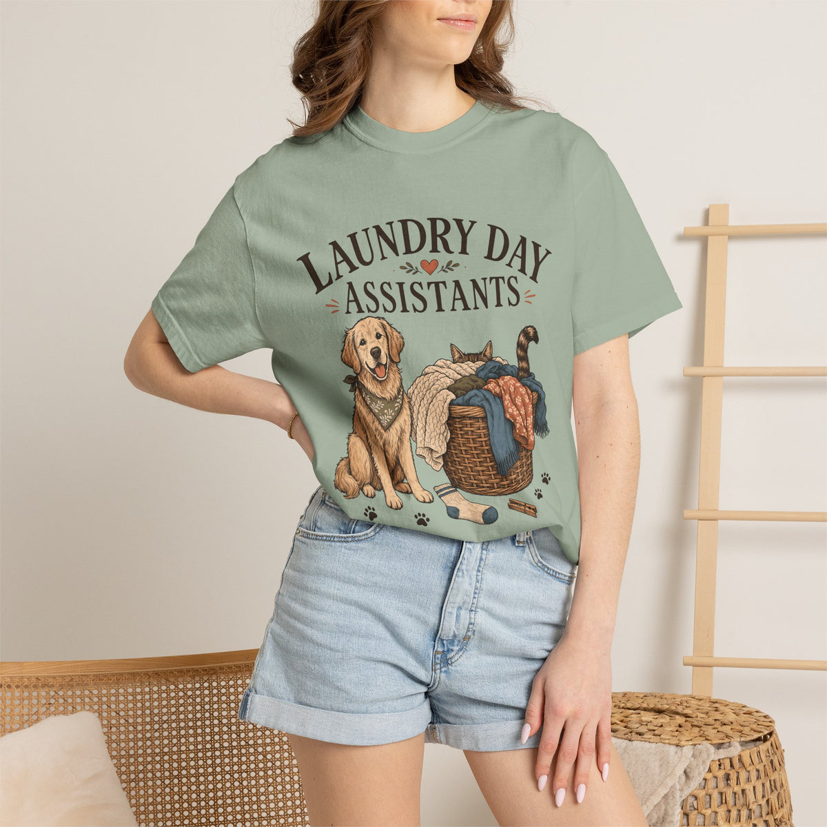 "Laundry Day Assistants" Funny Golden Retriever & Cat T-Shirt