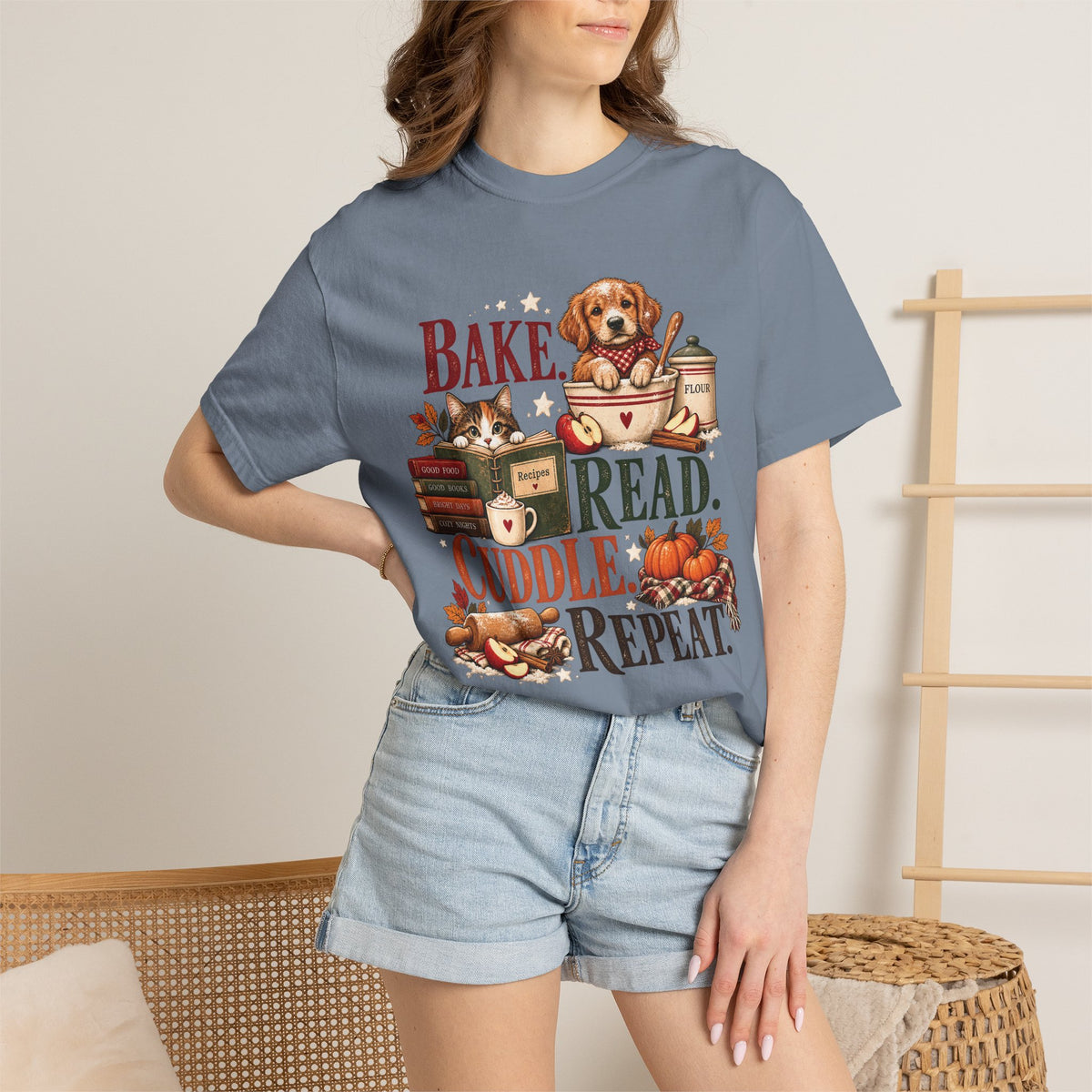 Bake. Read. Cuddle. Repeat. Pet Lover T-Shirt – Cozy Dog & Cat Book Lover Tee