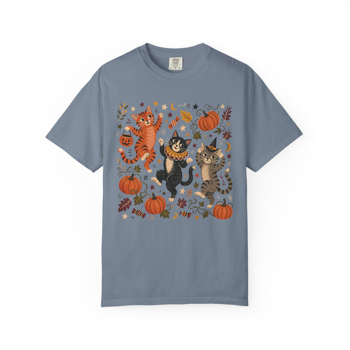 Halloween Cats T-Shirt – Cute Dancing Cats & Pumpkins Fall Cat Lover Tee