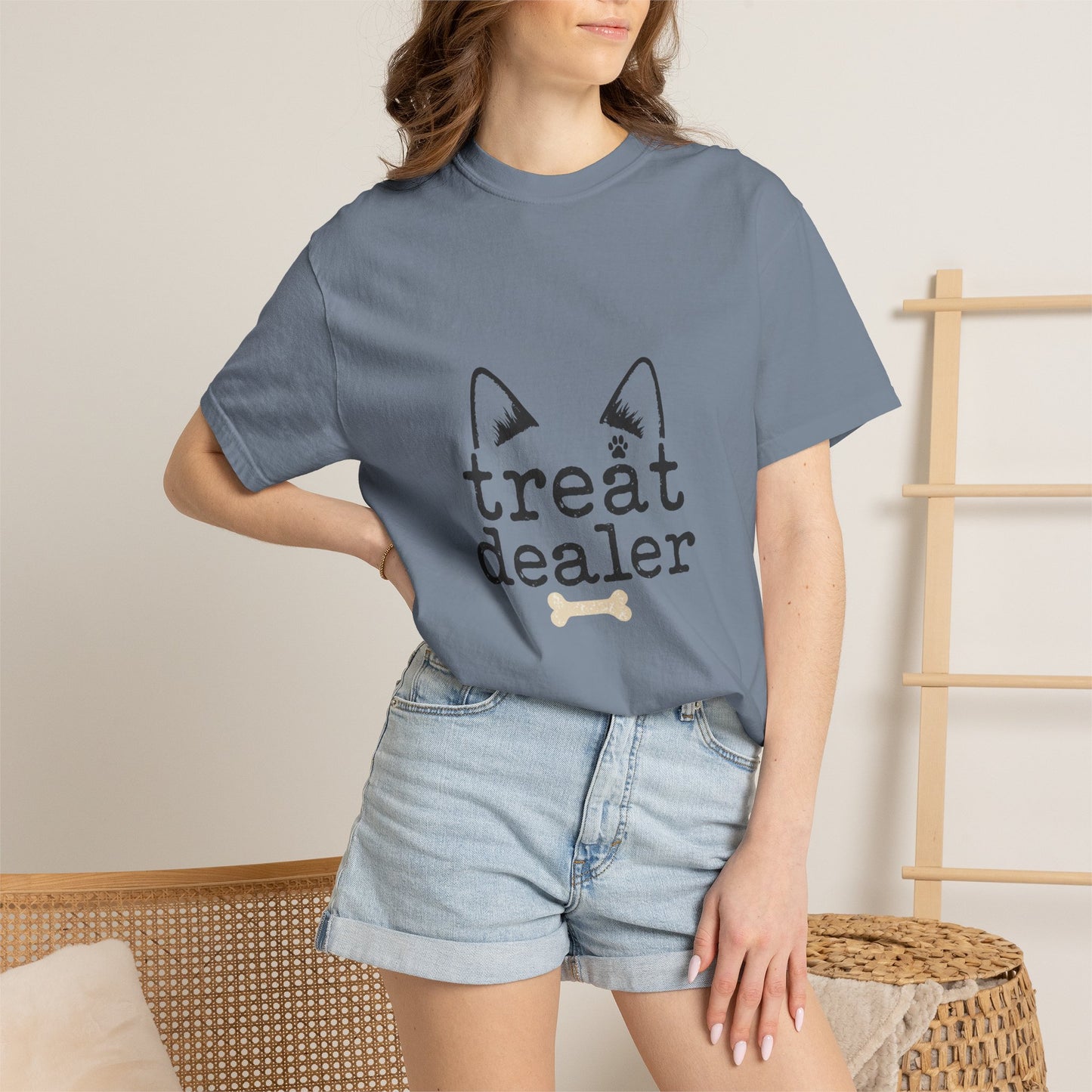 Treat Dealer Minimal Pet — Cute Pet Lover T-Shirt