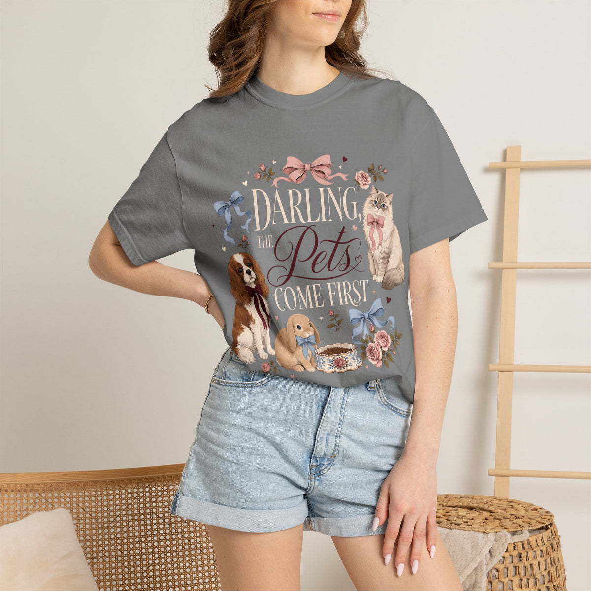 Darling the Pets Come First T-Shirt