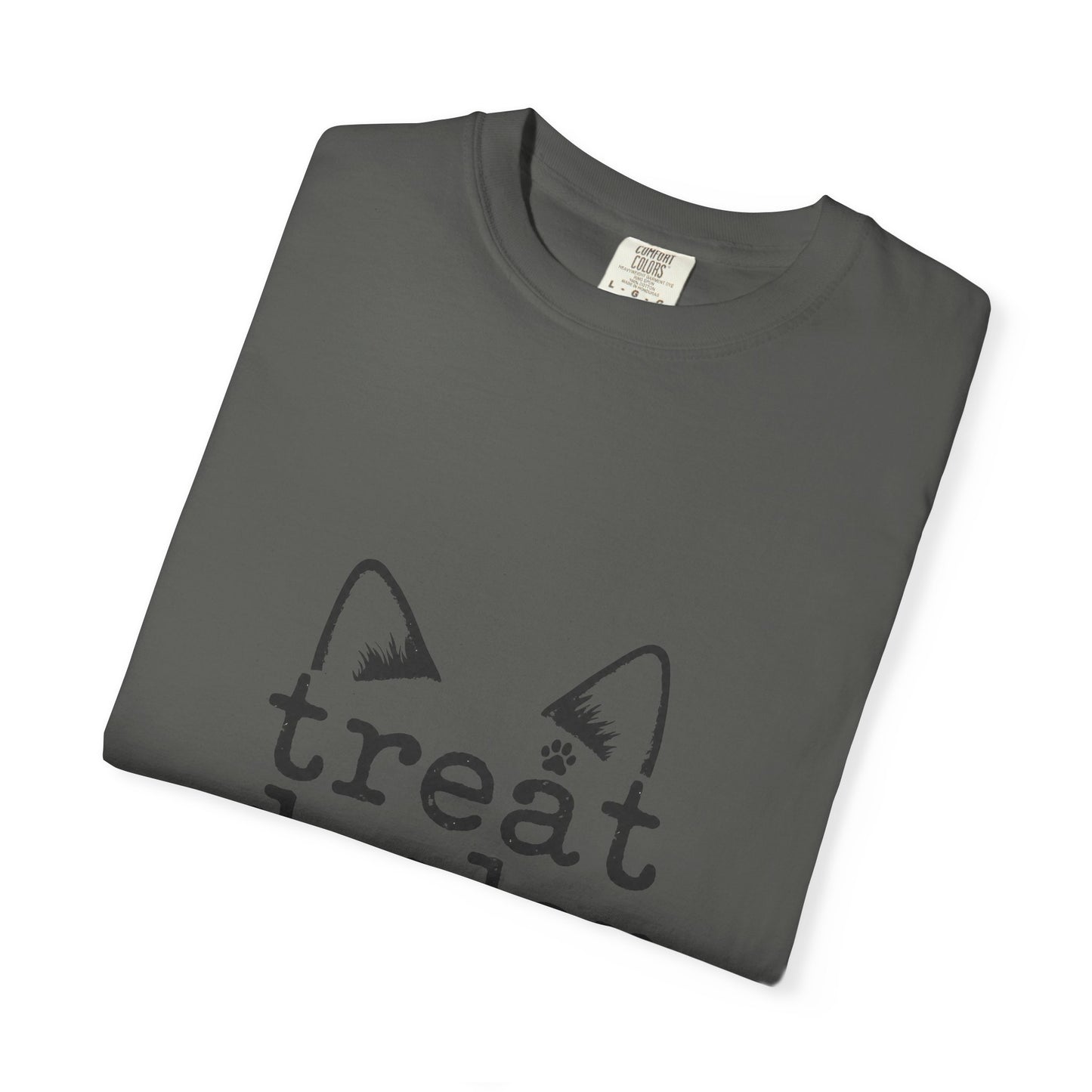 Treat Dealer Minimal Pet  — Cute Pet Lover T-Shirt