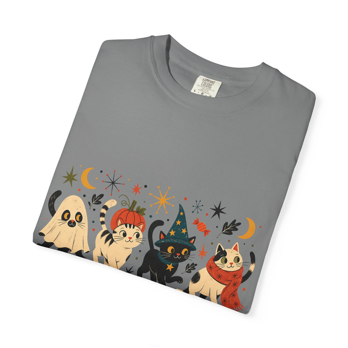 Halloween Cats T-Shirt – Retro Spooky Cat Lover Tee
