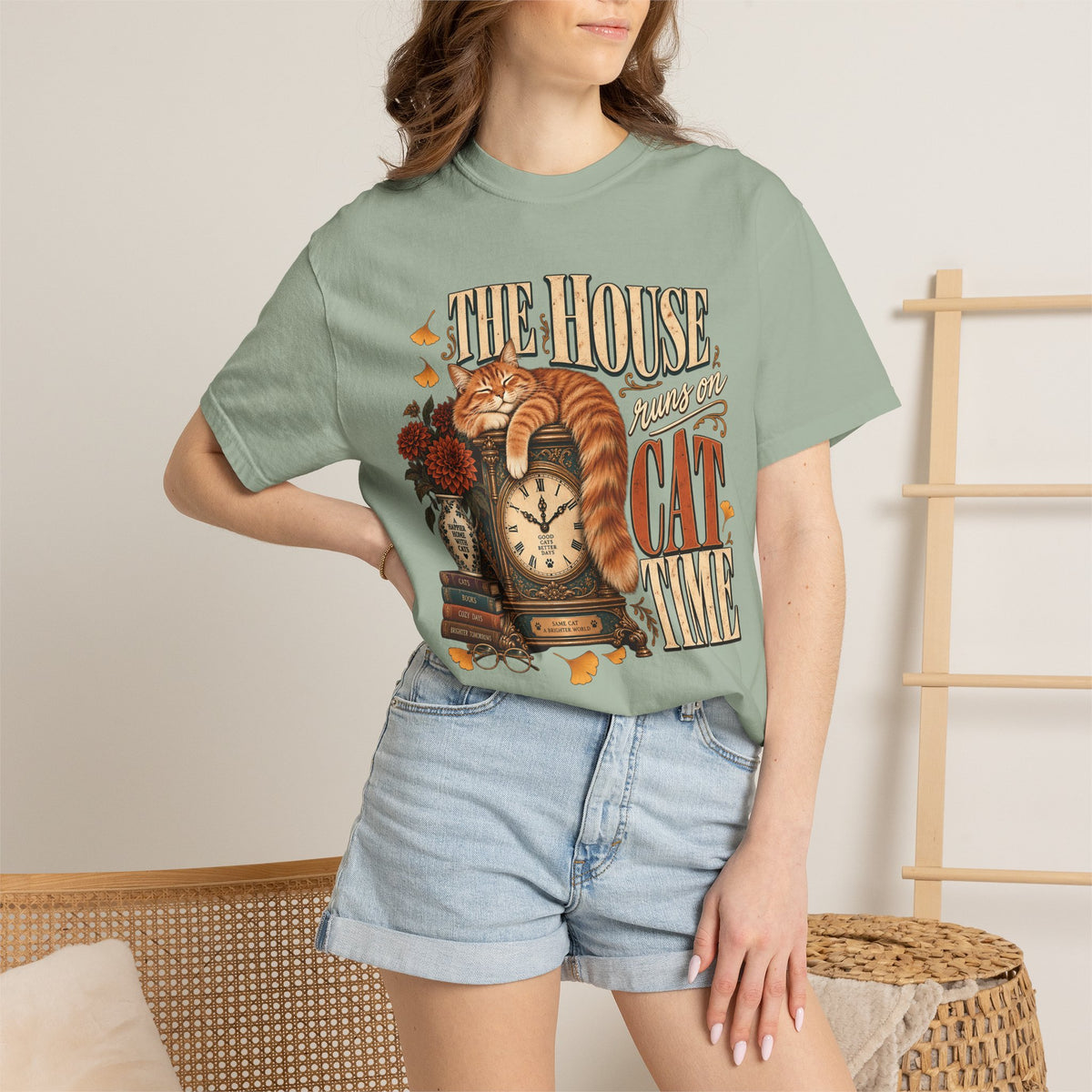 The House Runs on Cat Time T-Shirt – Vintage Ginger Cat Lover Tee