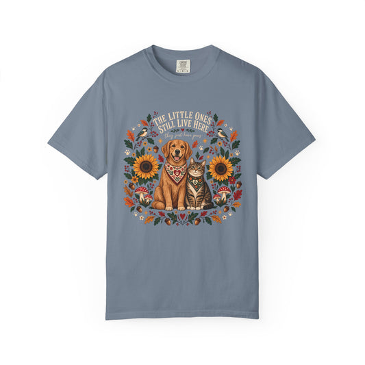 The Little Ones Still Live Here T-Shirt – Dog & Cat Empty Nester Tee