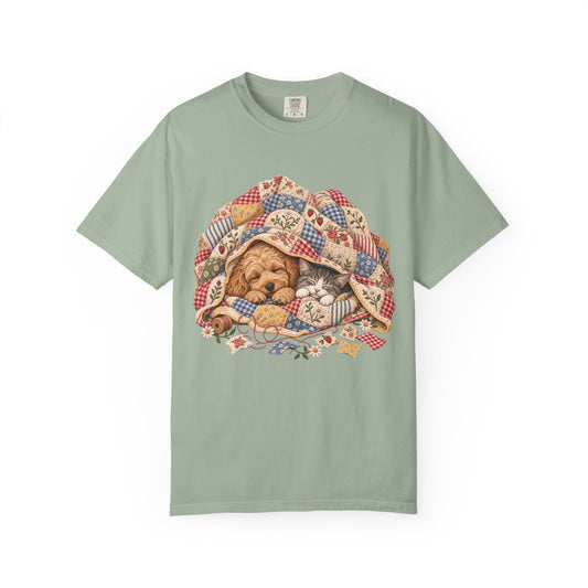 Sleeping Puppy & Kitten T-Shirt – Vintage Patchwork Quilt Pet Lover Tee