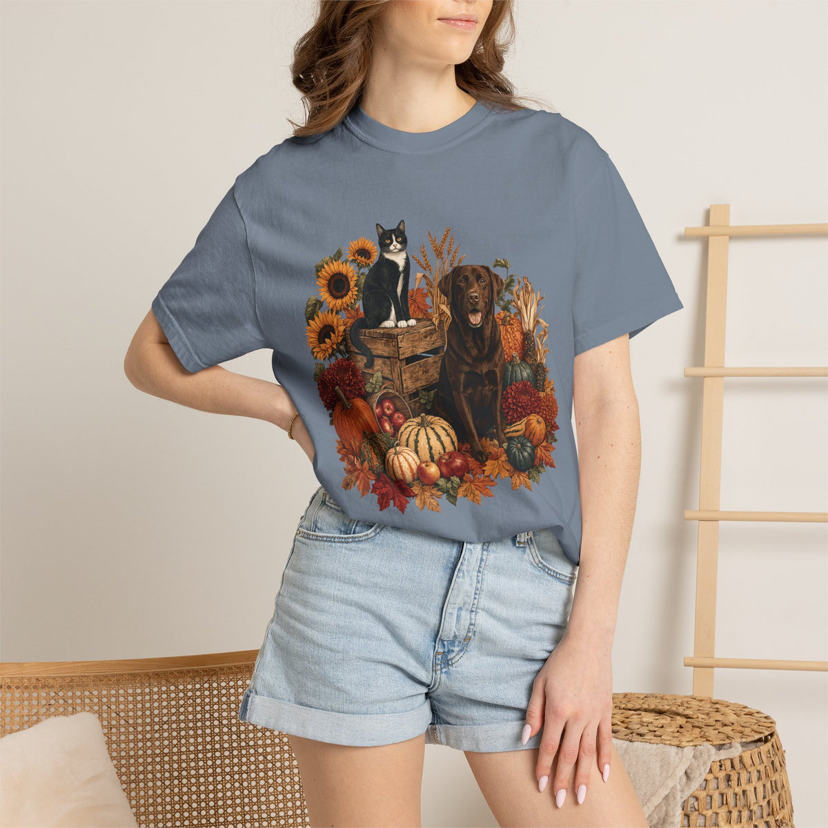 Autumn Paws T-Shirt – Cozy Fall Dog & Cat Lover Shirt