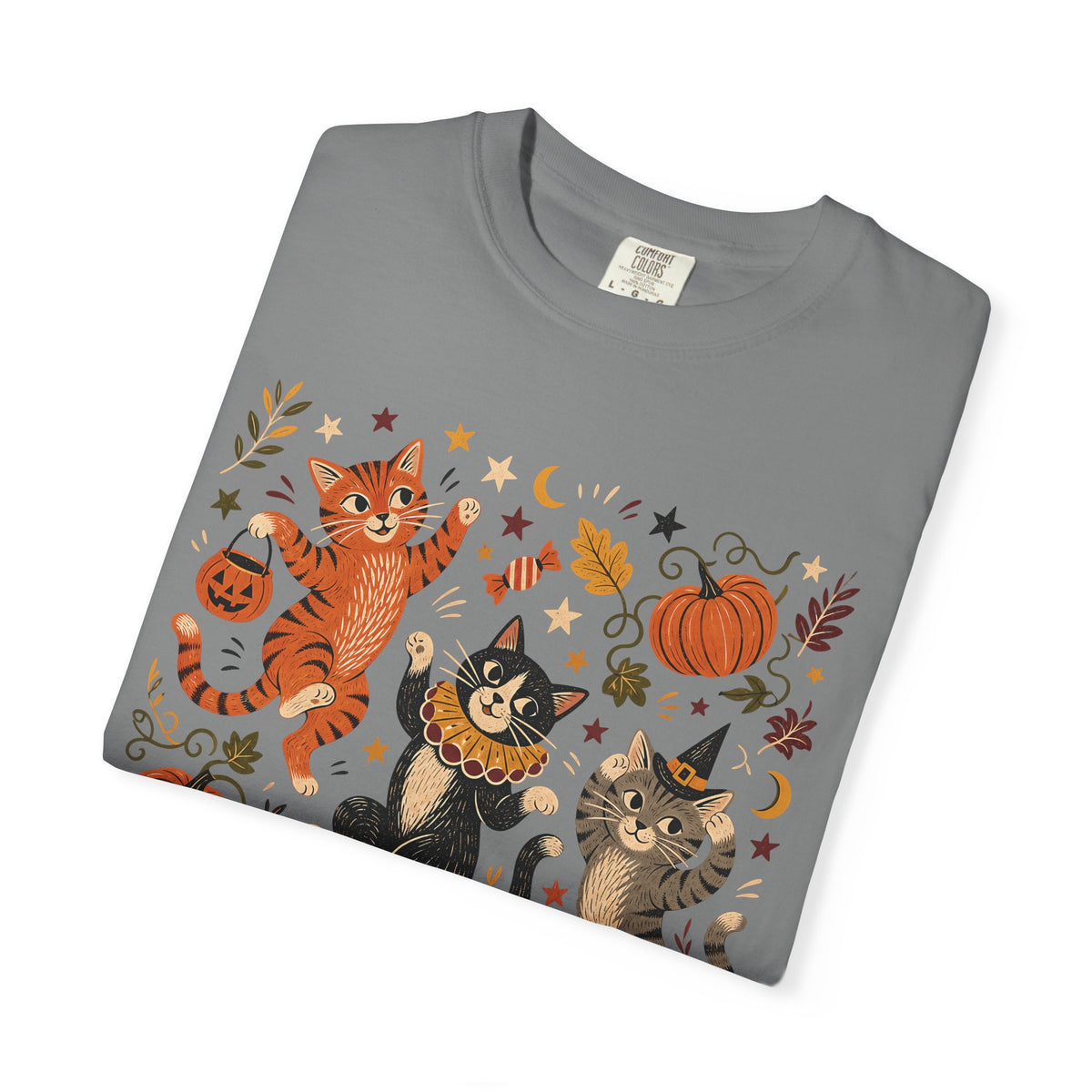 Halloween Cats T-Shirt – Cute Dancing Cats & Pumpkins Fall Cat Lover Tee