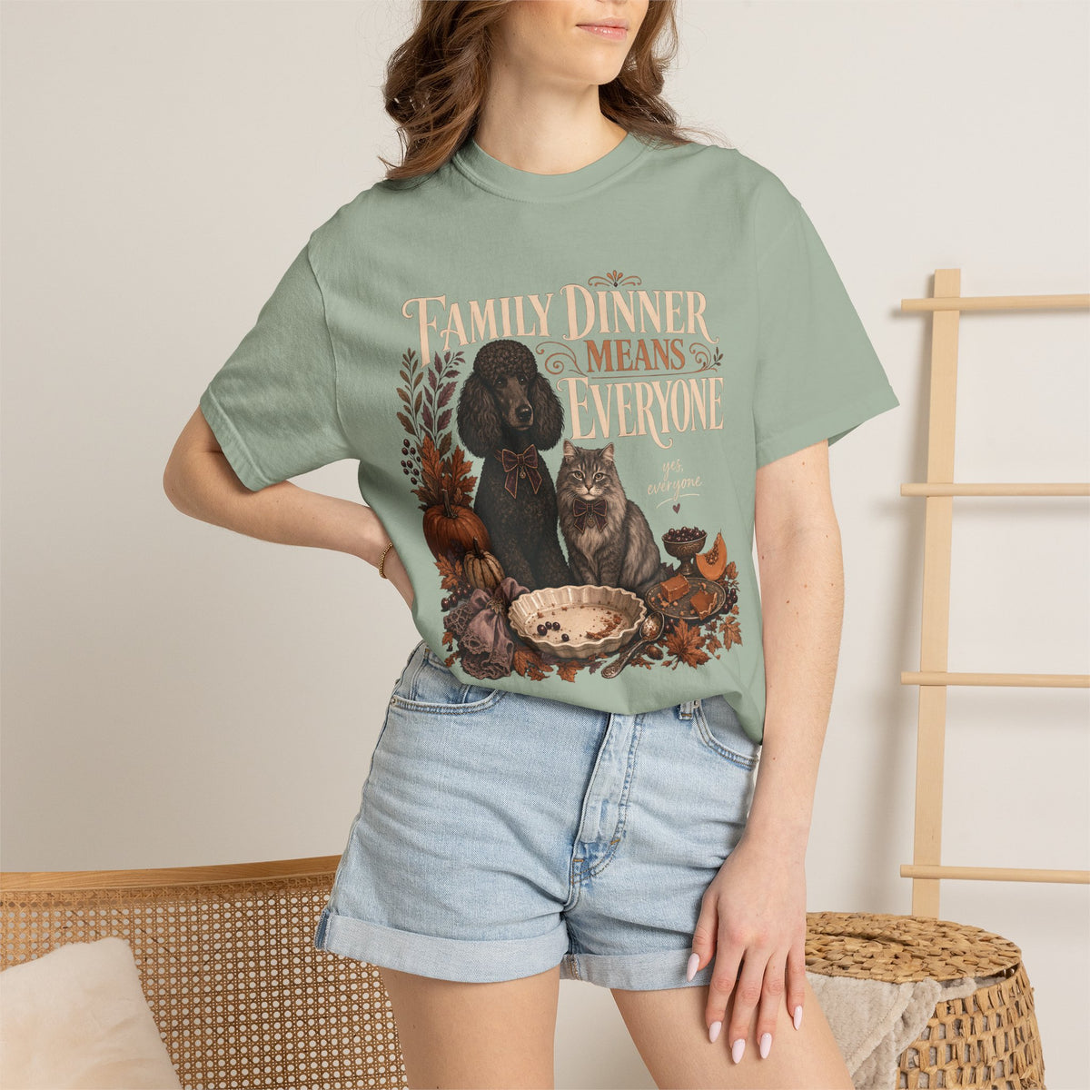 Family Dinner Means Everyone T-Shirt – Funny Dog & Cat Pet Parent Tee