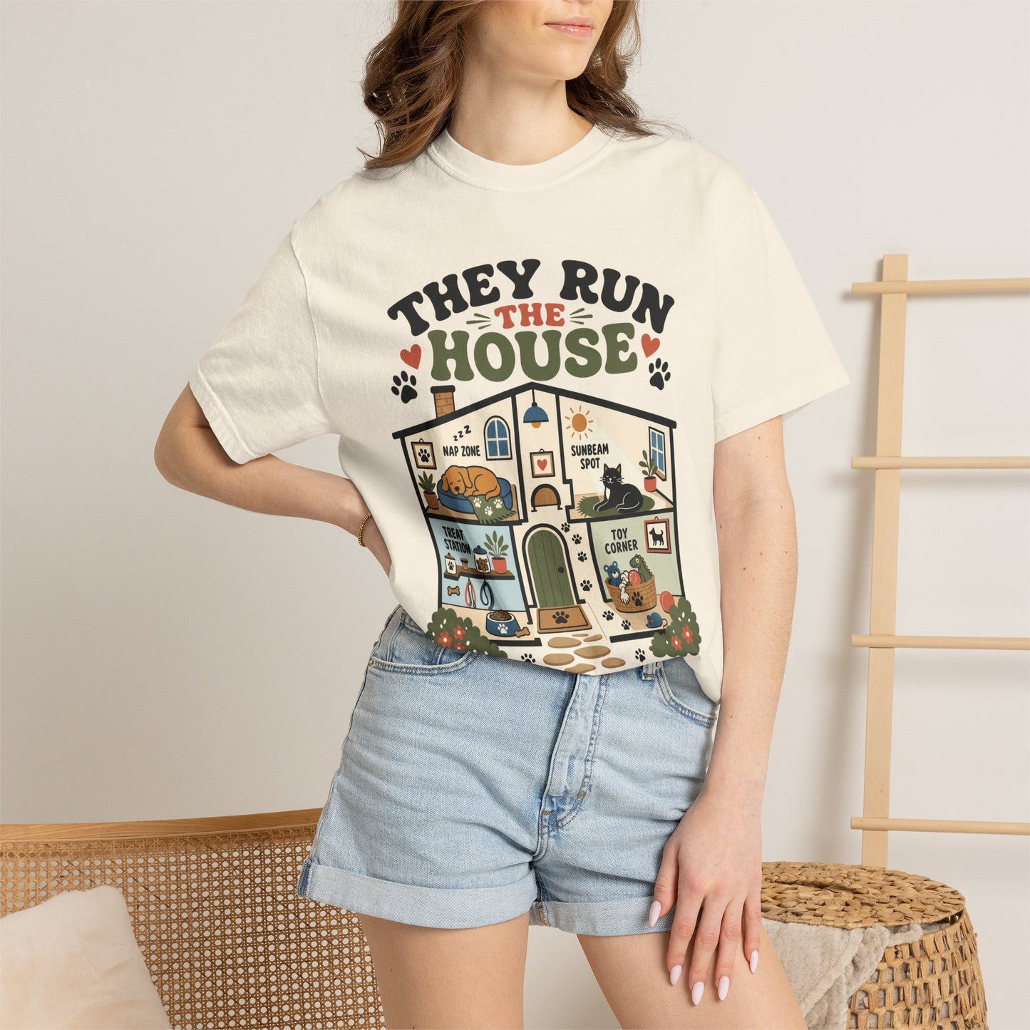 They Run the House Pet Parent - Cute Pet Lover T-Shirt