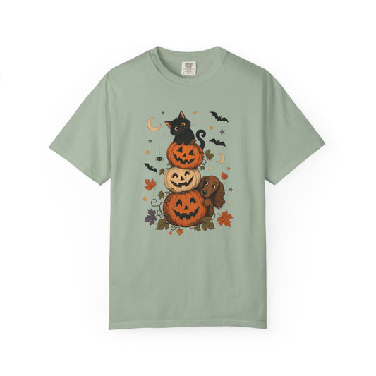 Pumpkin Paws Halloween T-Shirt – Cute Dog & Black Cat Fall Pet Lover Tee
