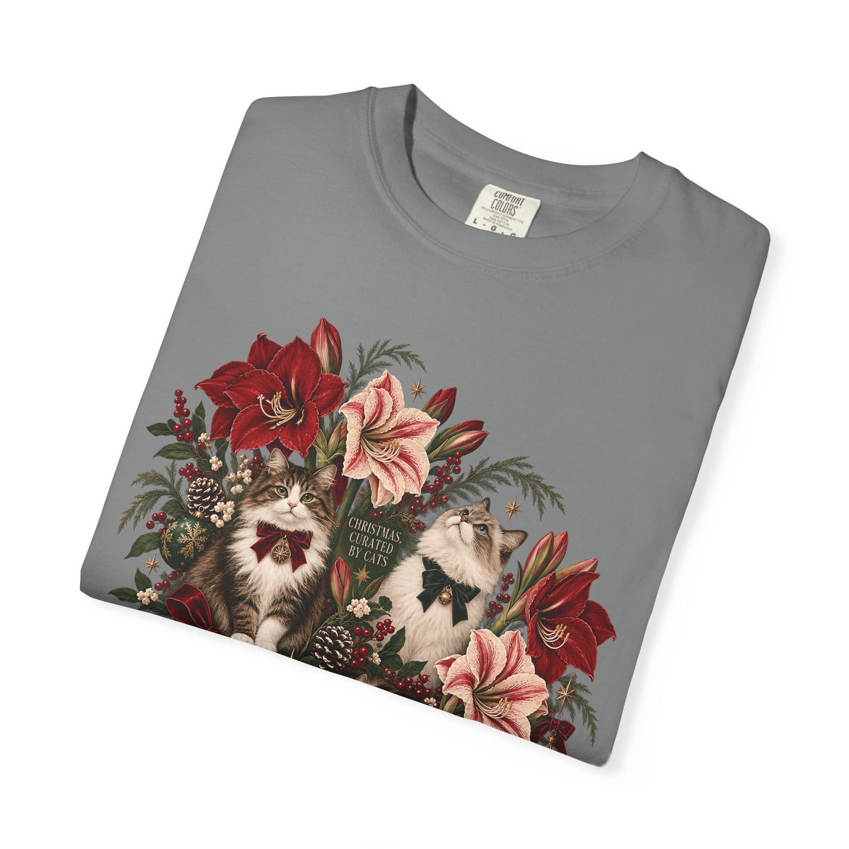 Christmas Curated by Cats T-Shirt – Elegant Vintage Christmas Cat Tee