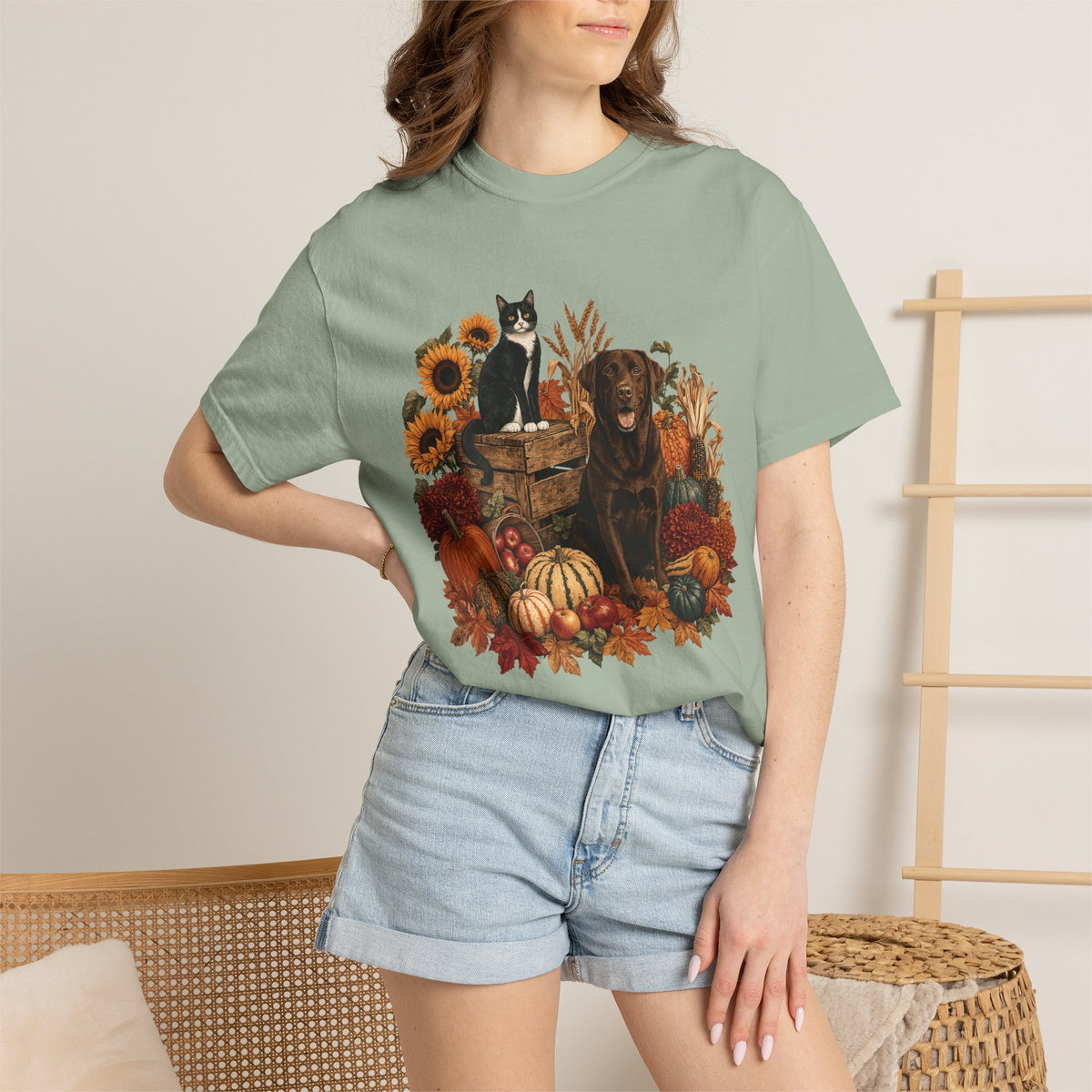 Autumn Paws T-Shirt – Cozy Fall Dog & Cat Lover Shirt