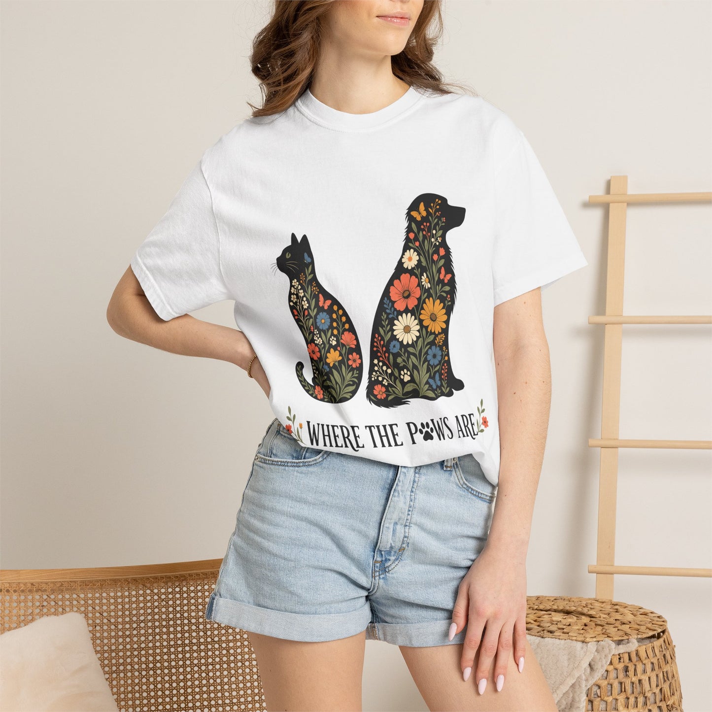 Botanical Dog and Cat Lover — Cute Pet Lover T-Shirt