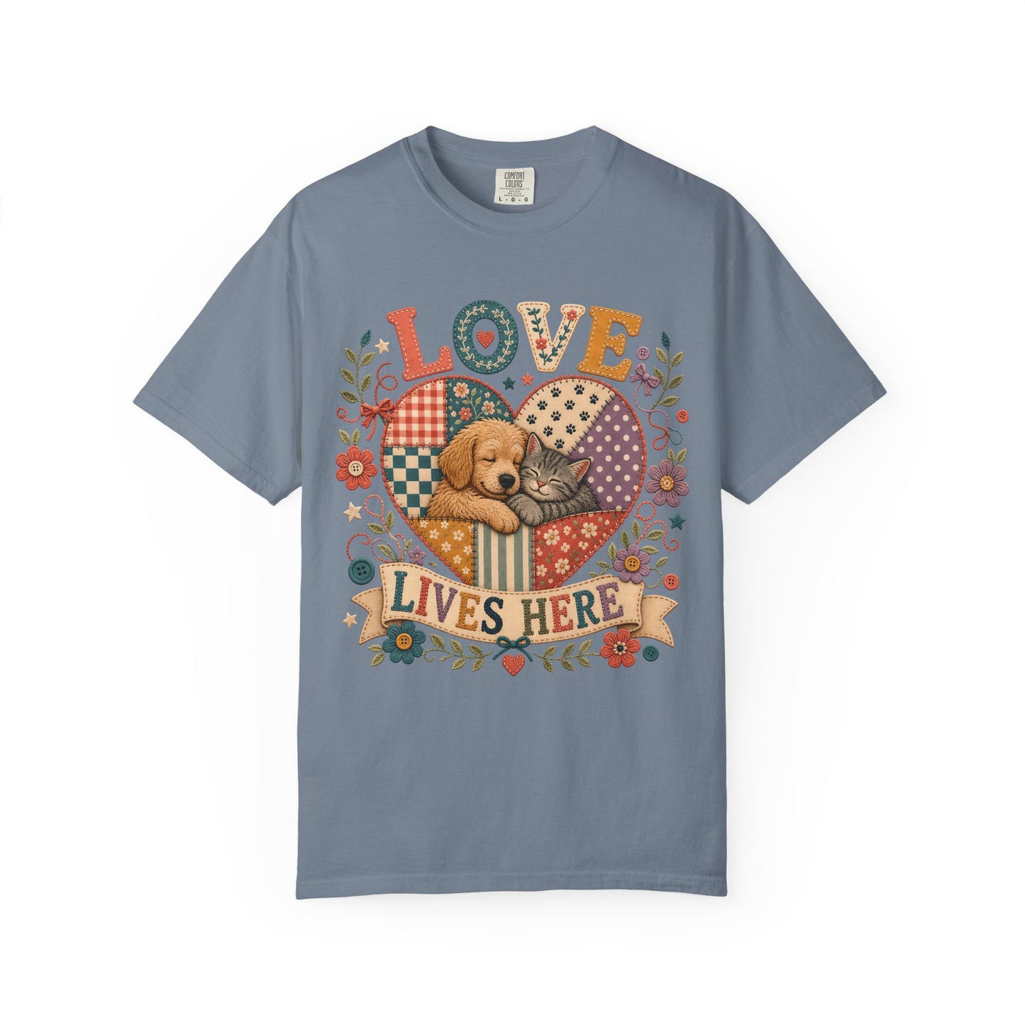 Love Lives Here — Cute Pet Lover T-Shirt - Embroidery Effecrt Print
