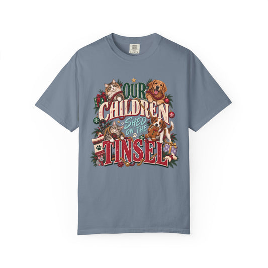 No Empty Nest Just Extra Paws T-Shirt – Dog & Cat Empty Nester Tee