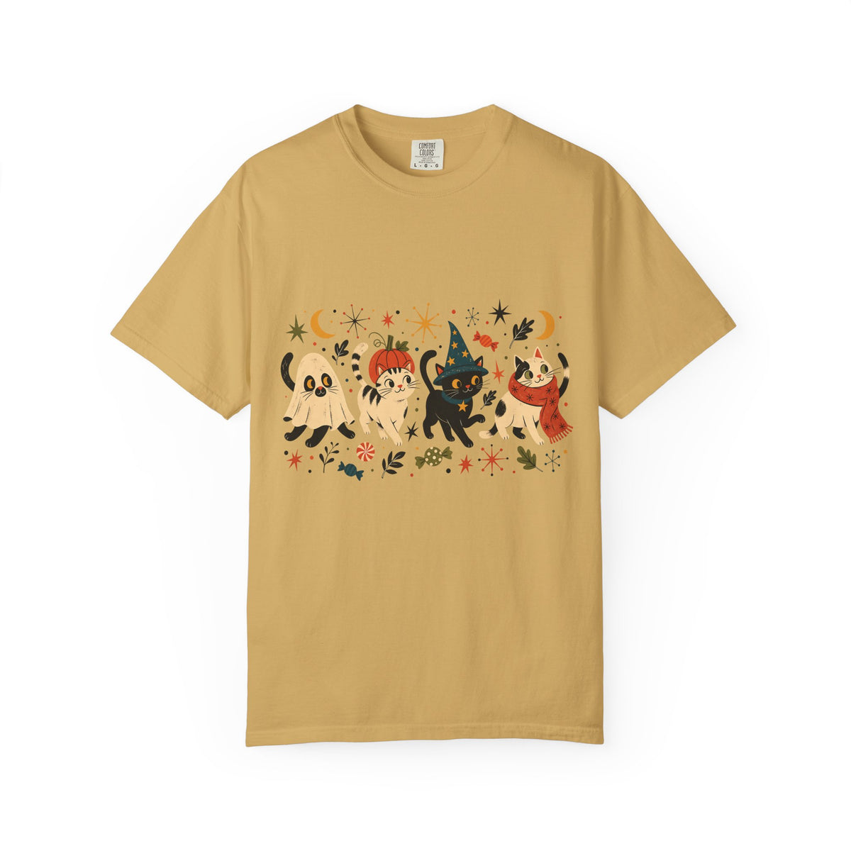 Halloween Cats T-Shirt – Retro Spooky Cat Lover Tee