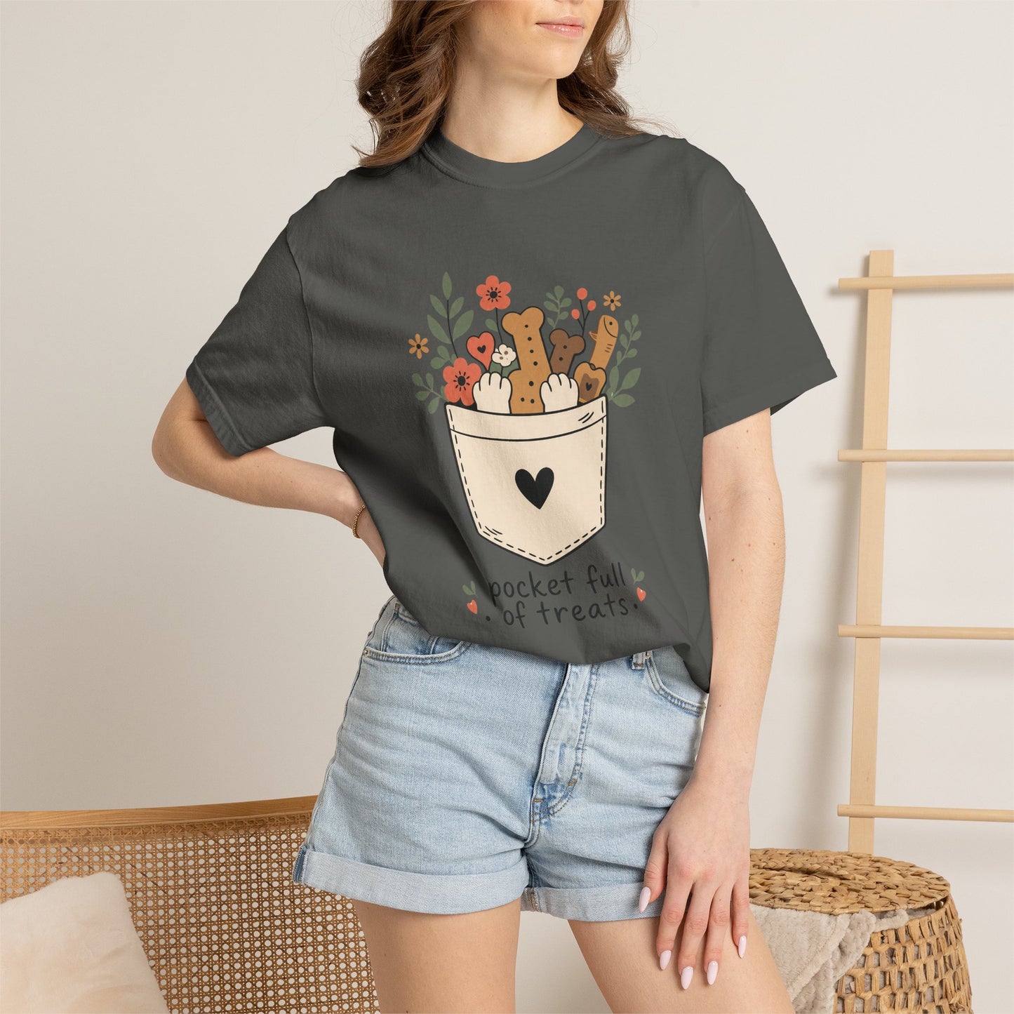 Pocket Full of Treats Pet Parent — Cute Pet Lover T-Shirt