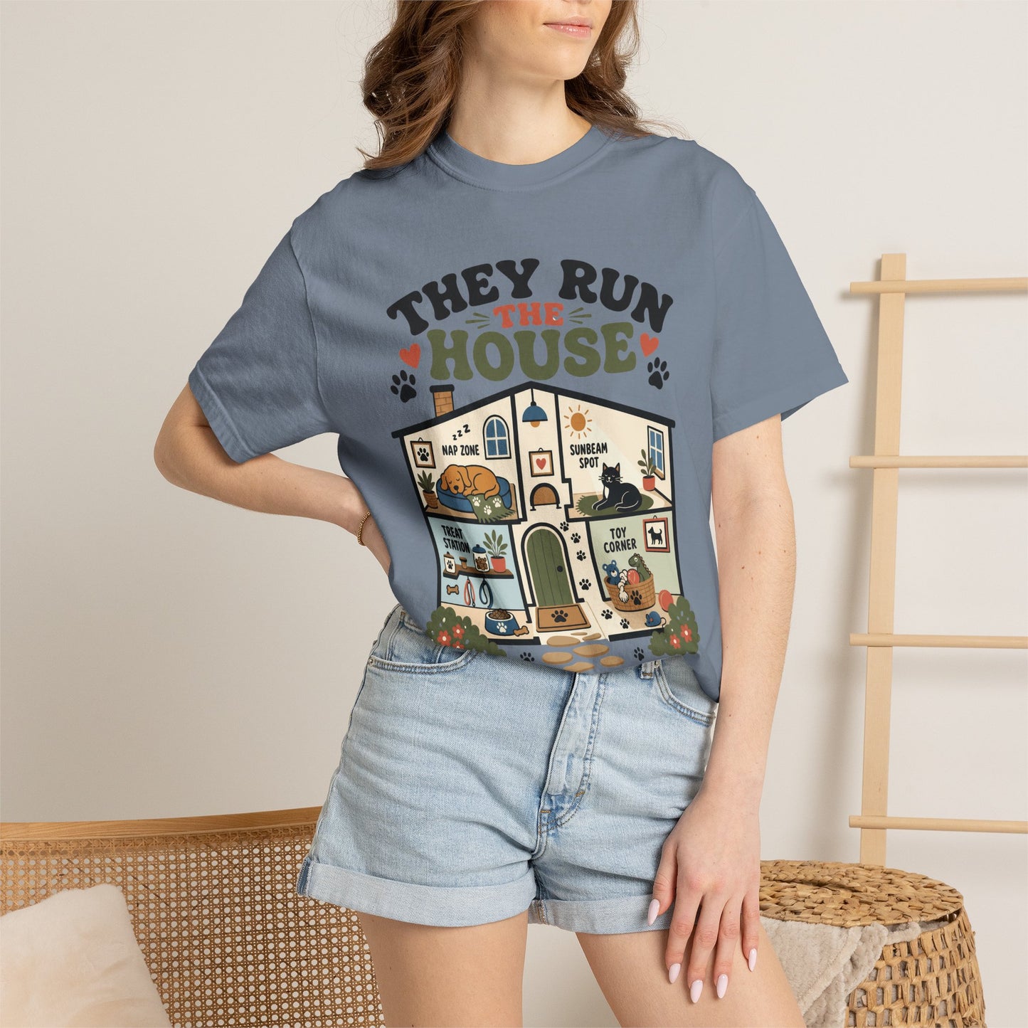 They Run the House Pet Parent - Cute Pet Lover T-Shirt