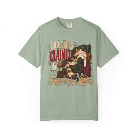 The Cat Has Claimed My Reading Chair T-Shirt – Funny Cat Book Lover Tee