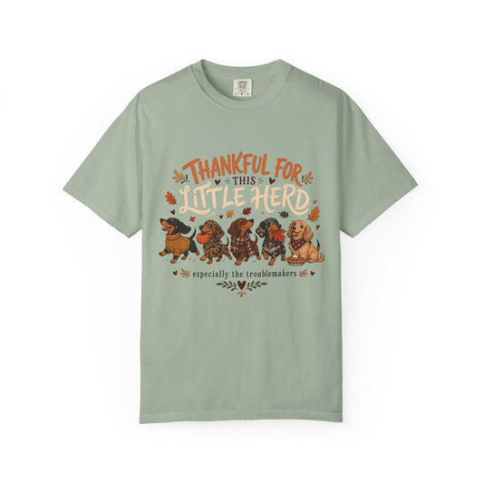 Thankful for This Little Herd T-Shirt – Funny Dachshund Dog Mom Tee