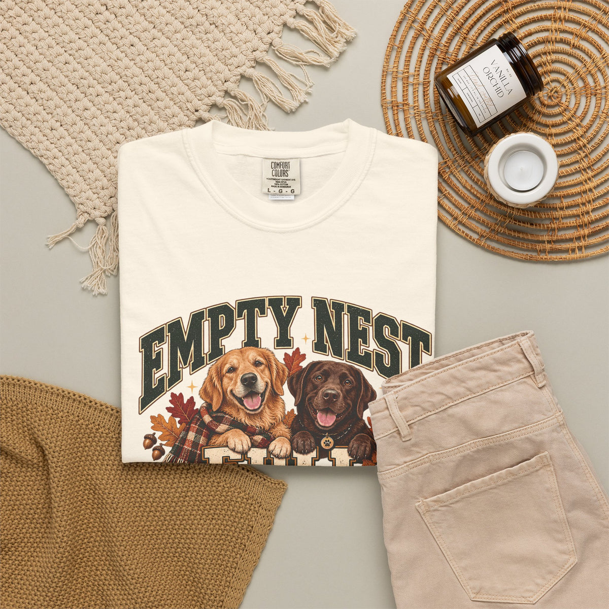 Empty Nest Full Leashes T-Shirt – Funny Empty Nester Dog Lover Tee