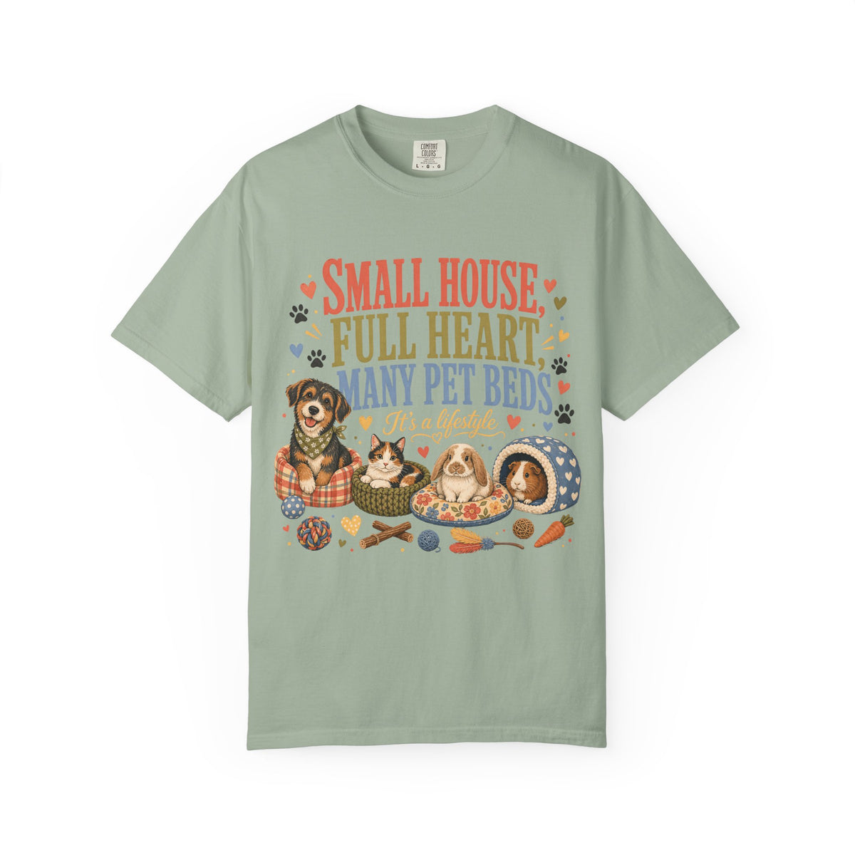 Small House Full Heart Many Pet Beds T-Shirt
